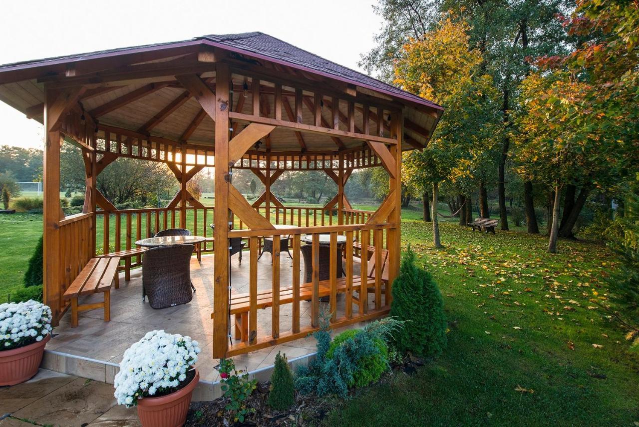 Wellness Hotel Spark Малацки Екстериор снимка